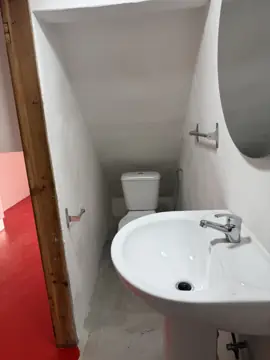 Moradia T2 remodelada no Ladoeiro (foto 12)