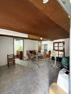 Moradia T4 com sótão no Ladoeiro (foto 2)