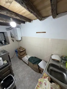 Moradia T4 com sótão no Ladoeiro (foto 6)